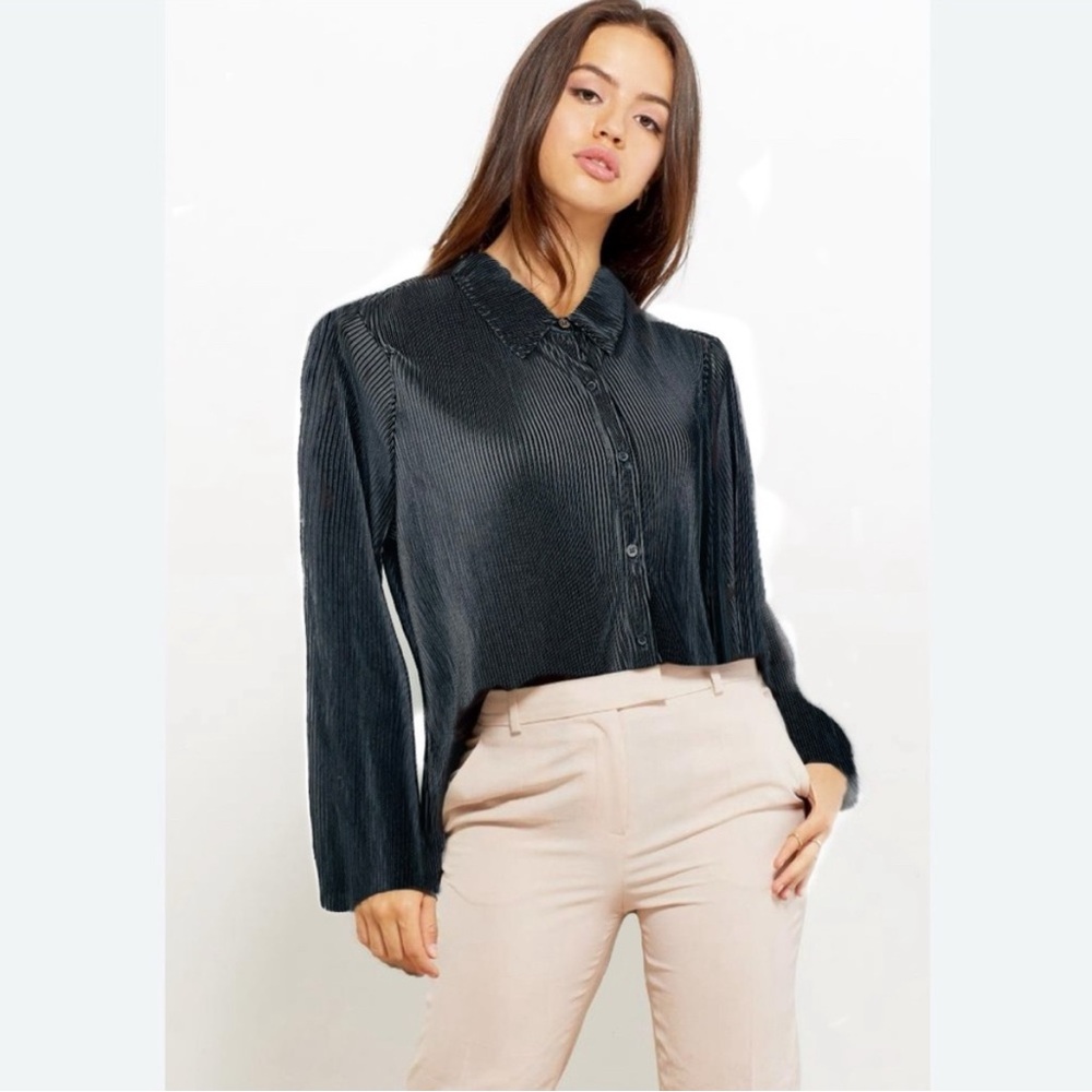💚Ro & De Black Button Down Shirt